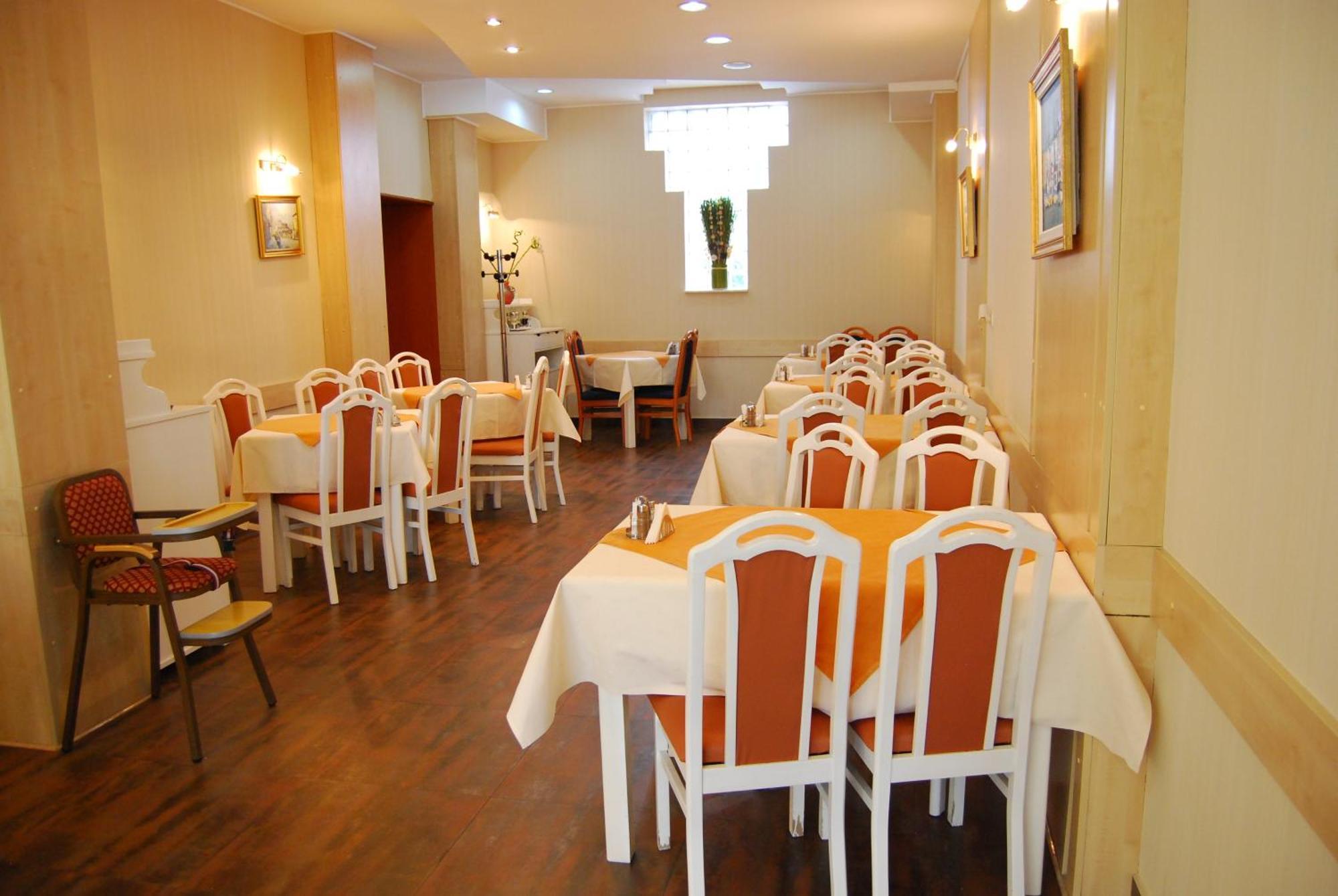 Hotel Maria Constanta Exterior photo