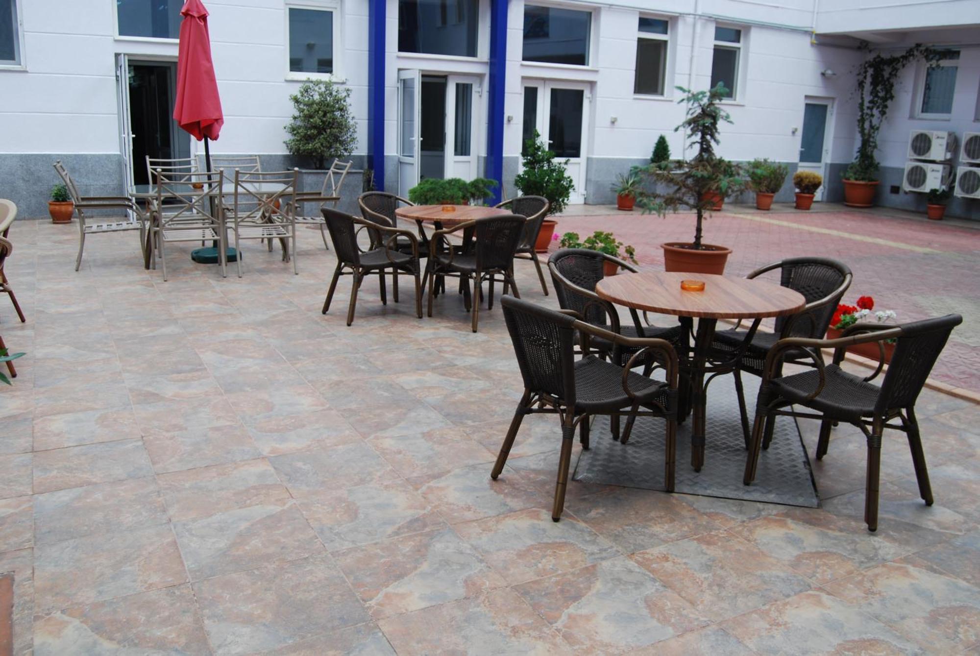 Hotel Maria Constanta Exterior photo